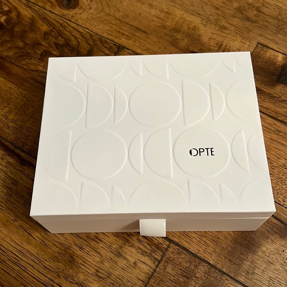 Opte Skin Device for sun spots